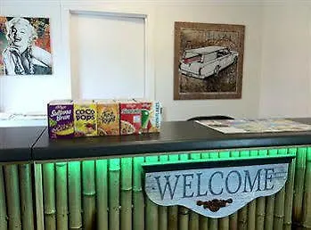 La Costa Beachside Motel Gold Coast 3*,